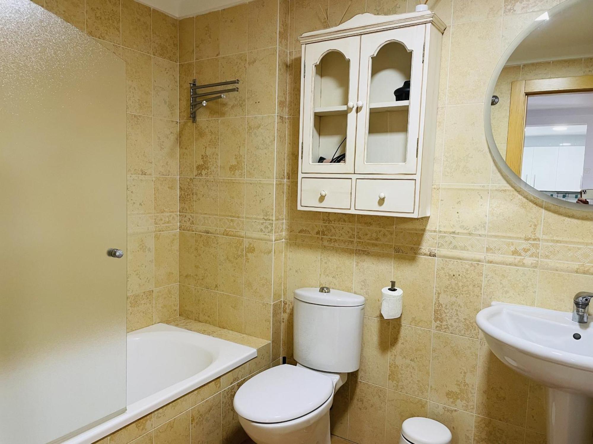 Tamango Hill Apartment *